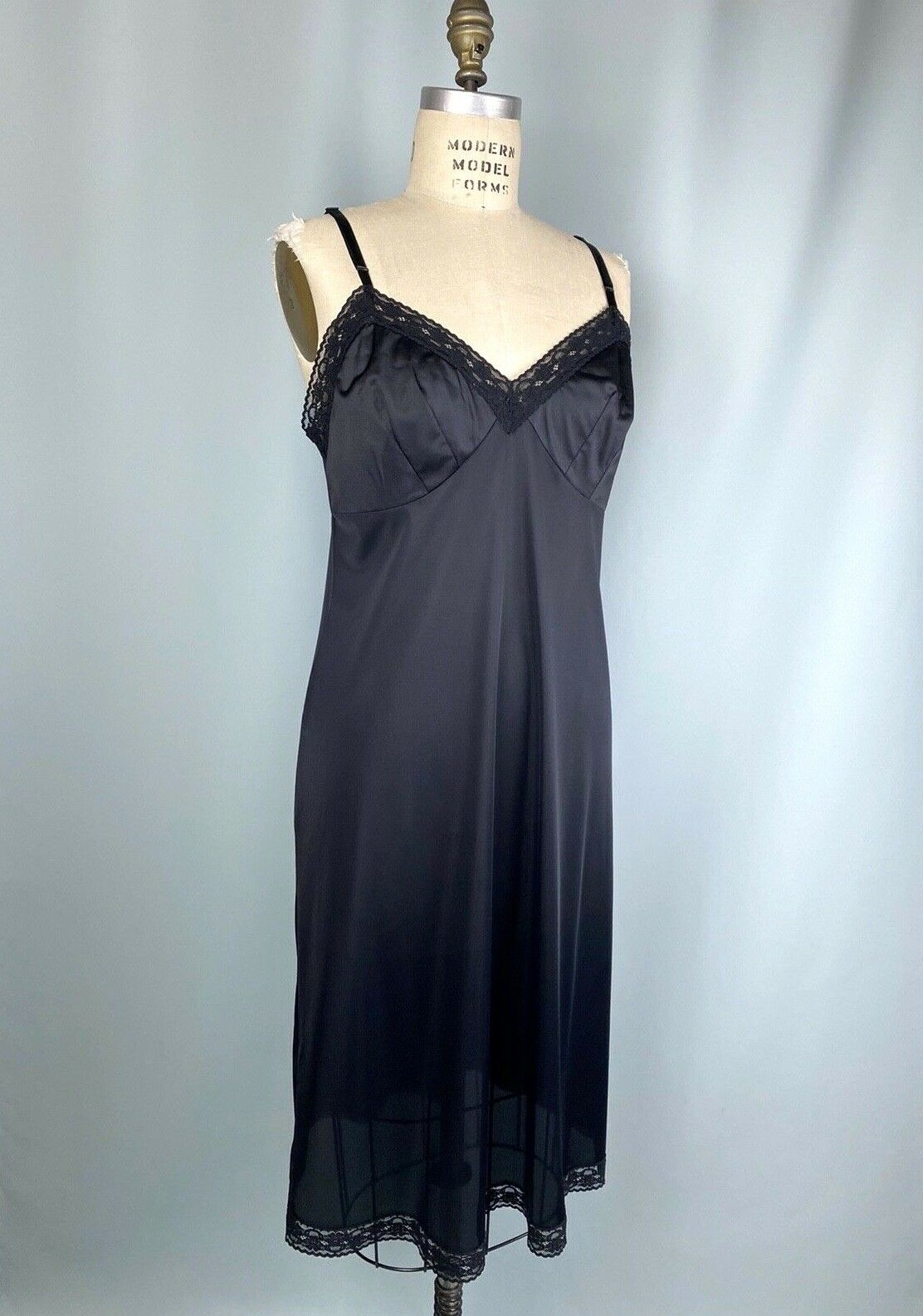 Vintage Full Slip Size 40 Xl 28" Length Vanity Fair Black Lace Nylon Modest Usa